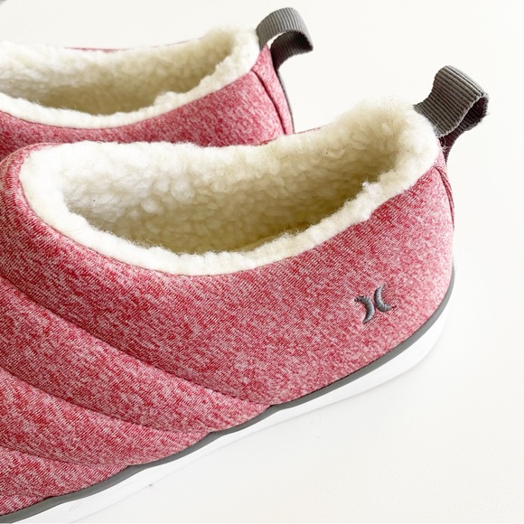 NWOT Hurley Ladies' Puff Clog Cozy Camp Mule Slip On Sneaker Ladies Shoe size 6 - Picture 7 of 8